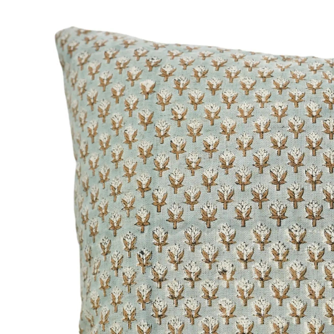 Barley Bloom Pillow 22"