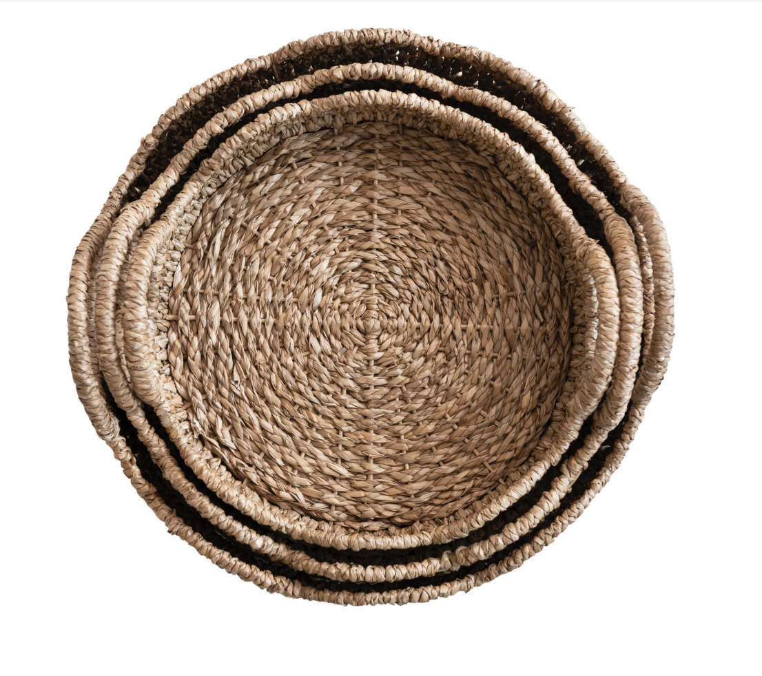 Scalloped Tray Basket - Small