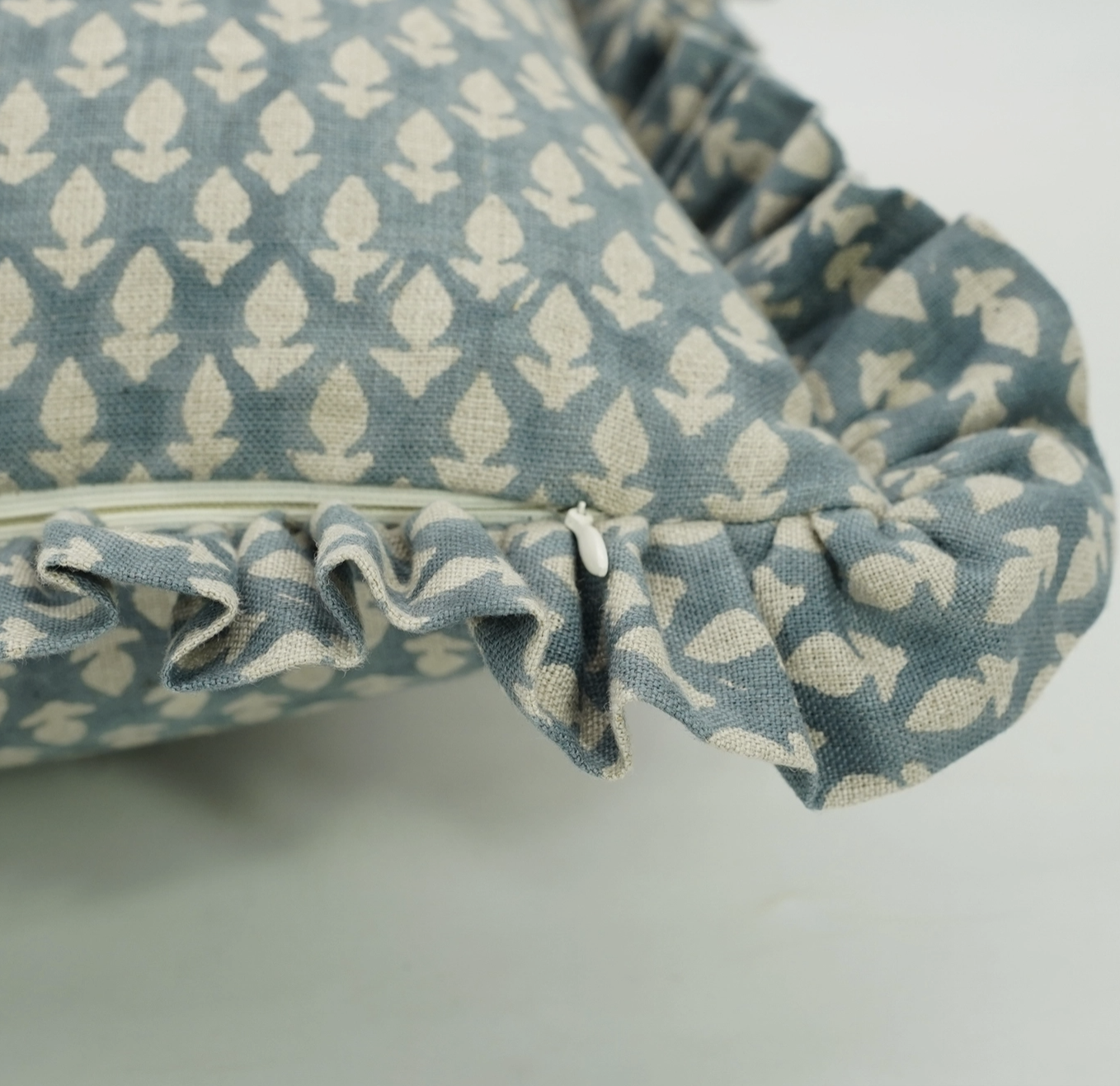 Ellie Pure Linen Pillow - 20"x20"