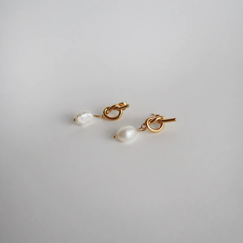Knotted Pearl Earrings