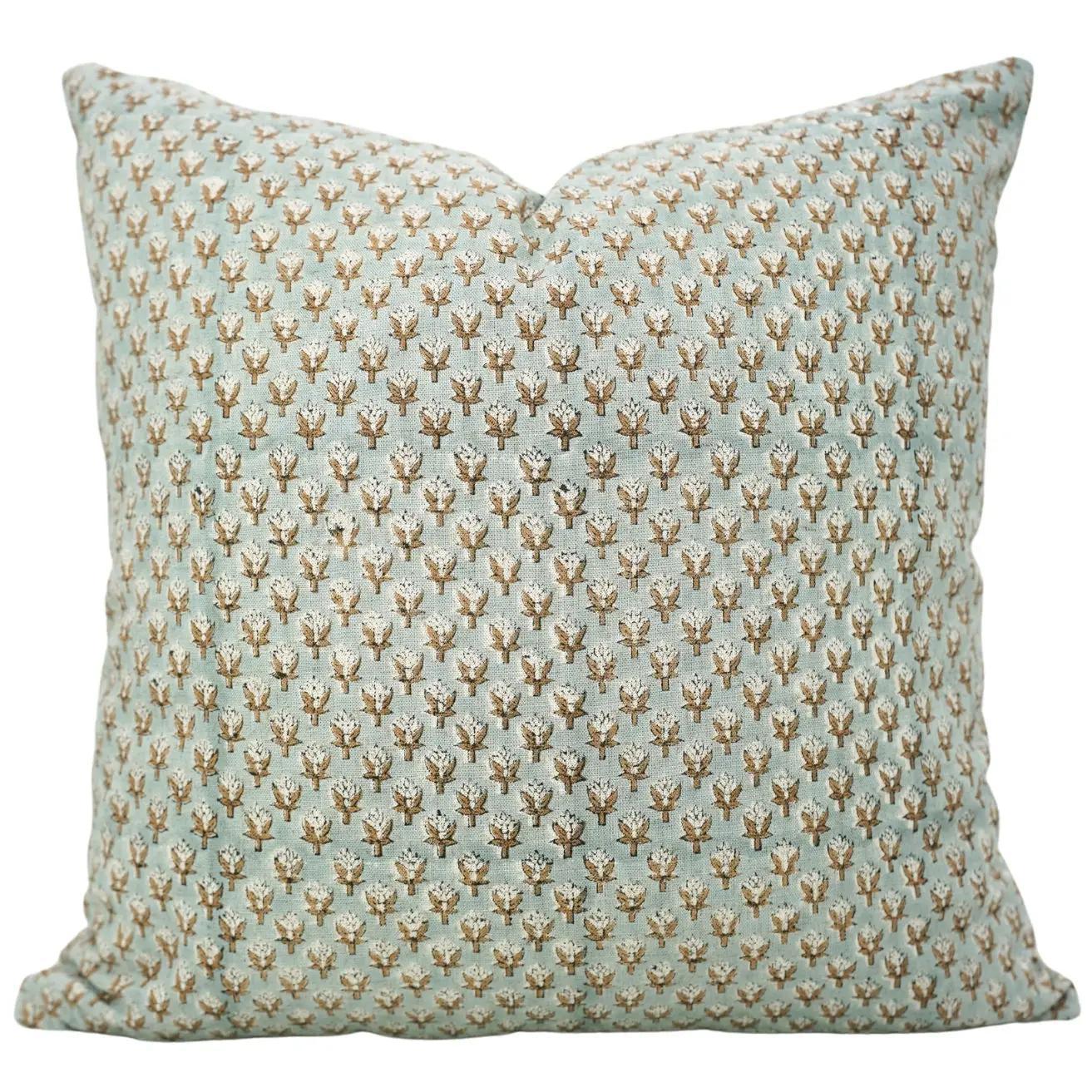 Barley Bloom Pillow 22"
