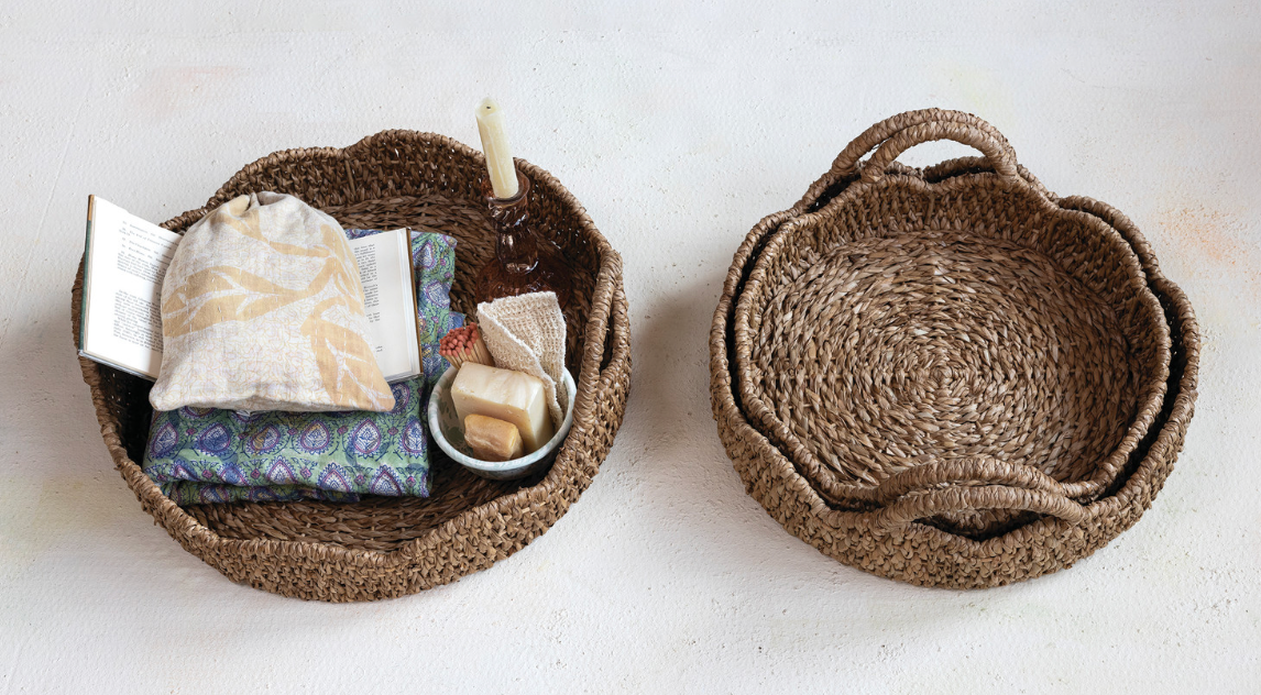 Scalloped Tray Basket - Large