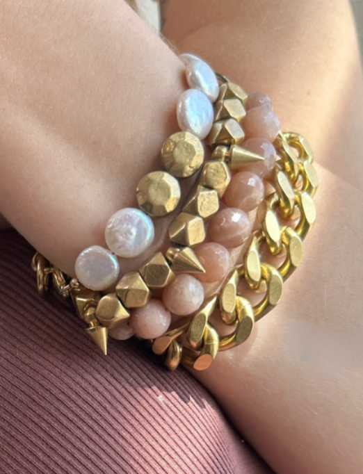 Pearl + Sand Dollar Coin