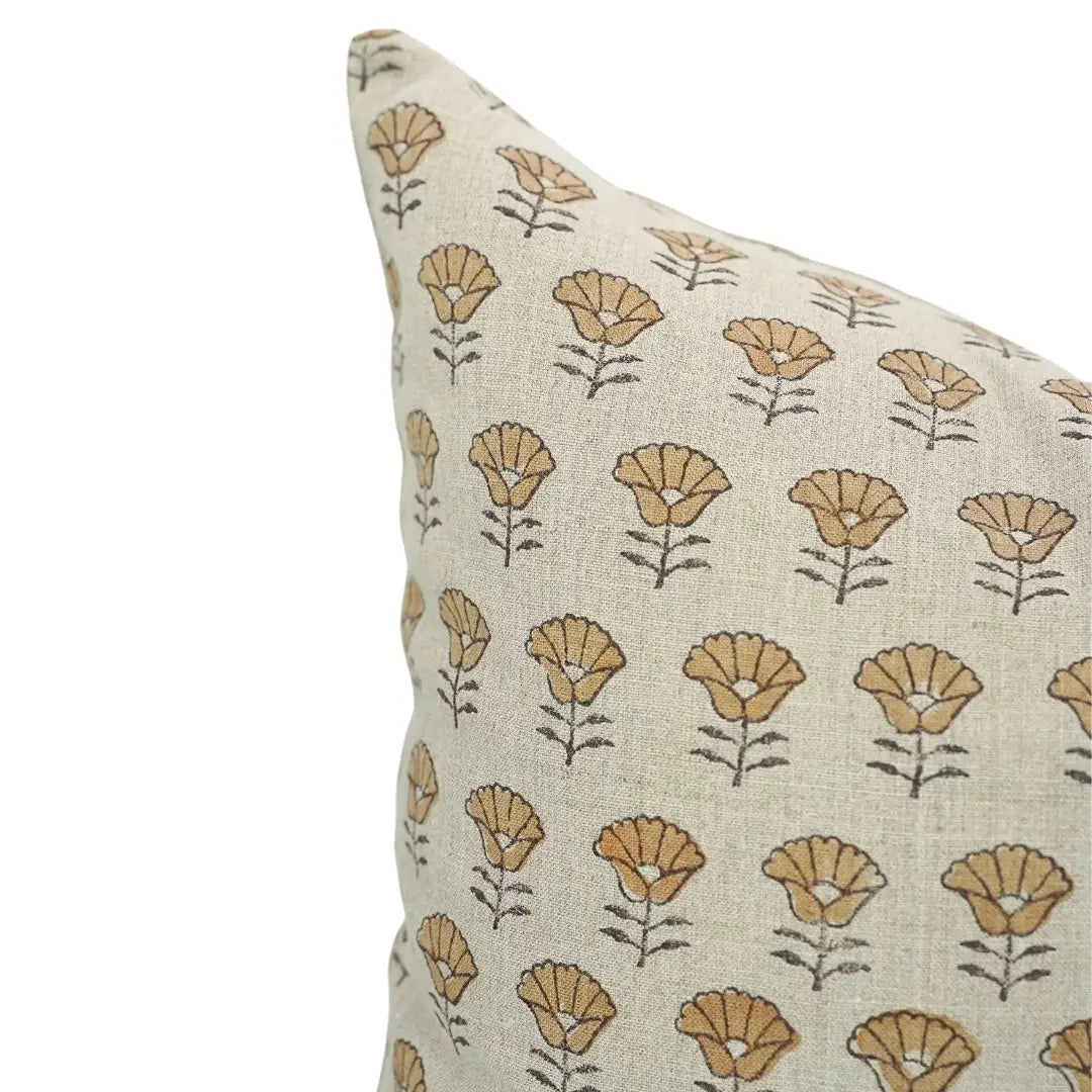 Eleanor Pillow - 24 x 24