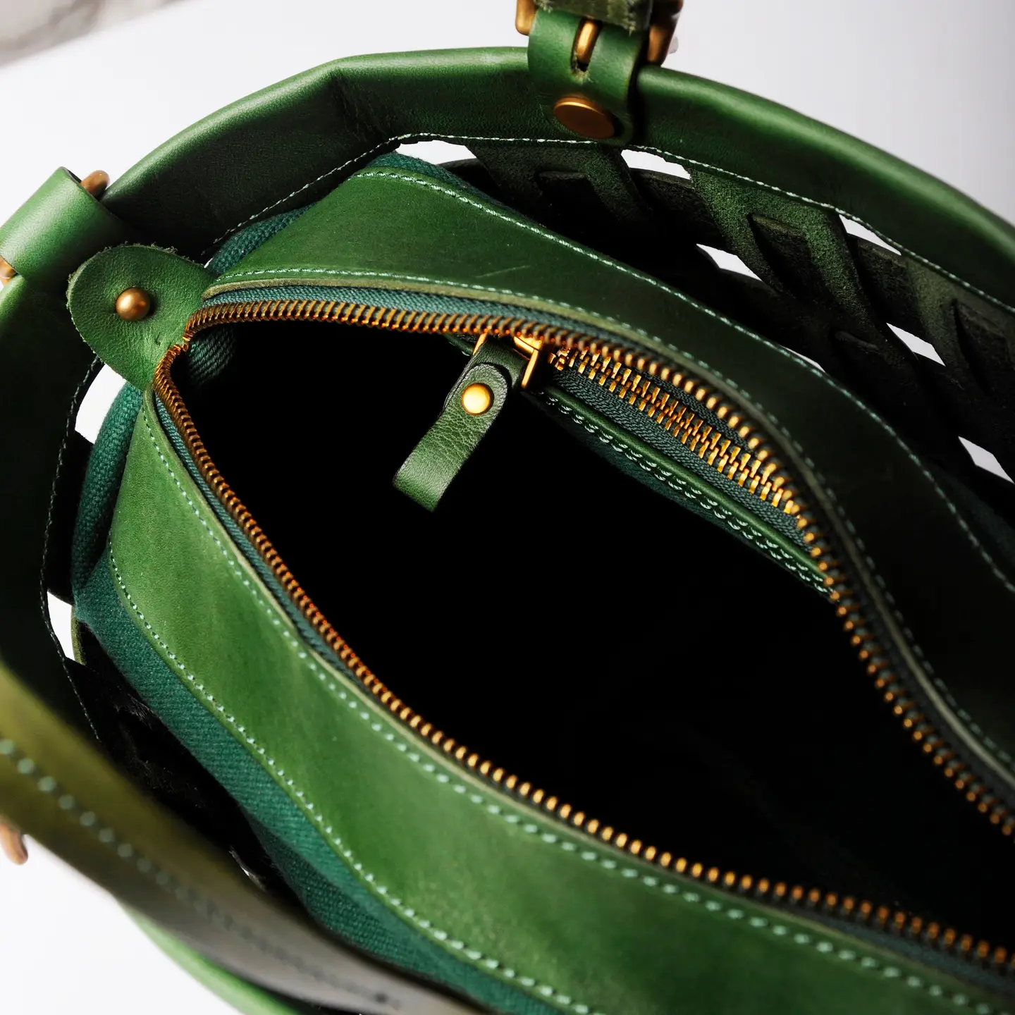 The Willow Woven Handbag