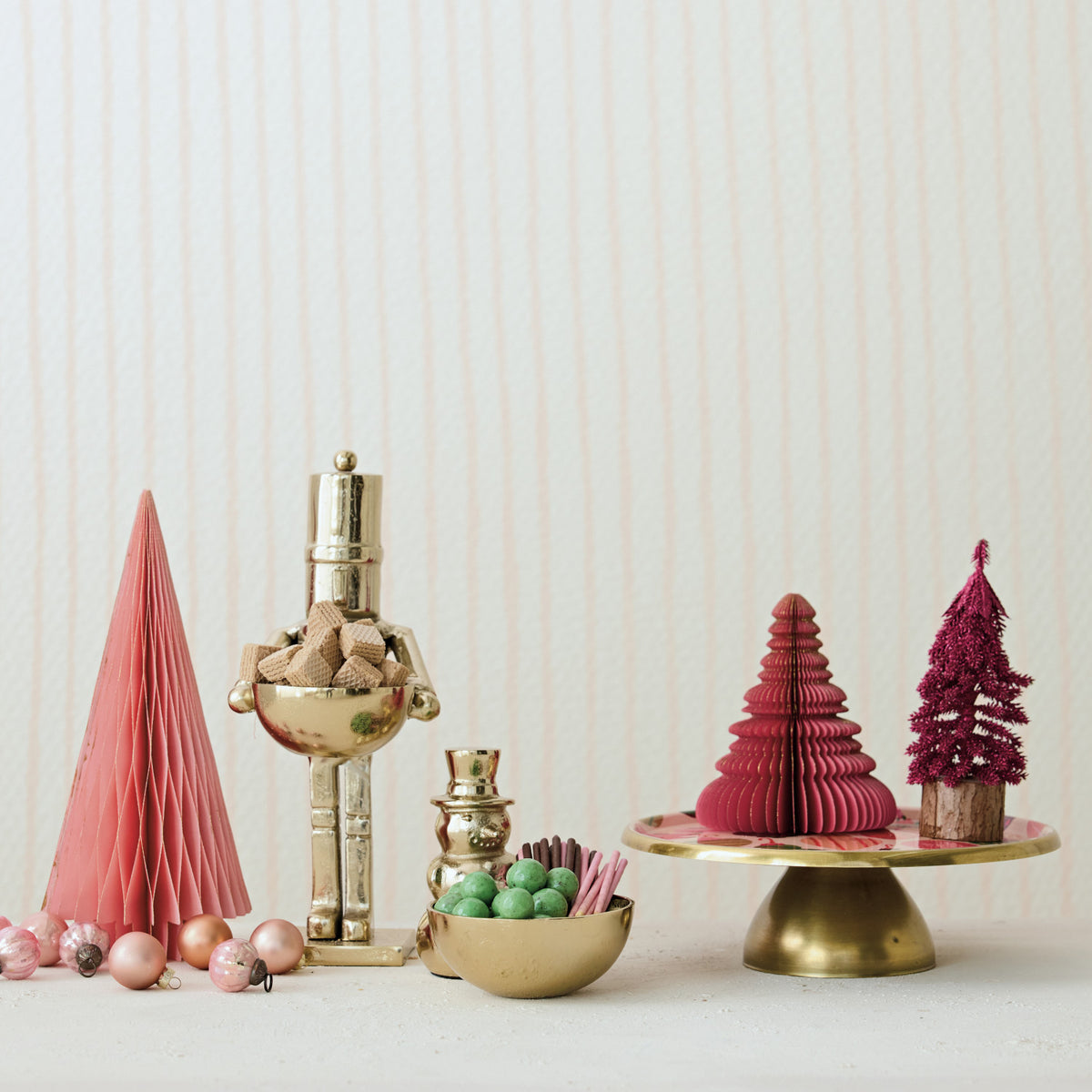 Gold Nutcracker Holding Bowl