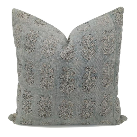 Eloise Pillow - 20"