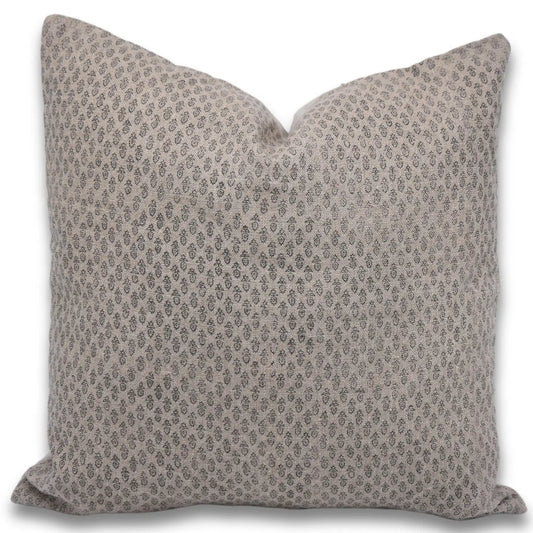 Darla Linen Pillow - 22" x 22"
