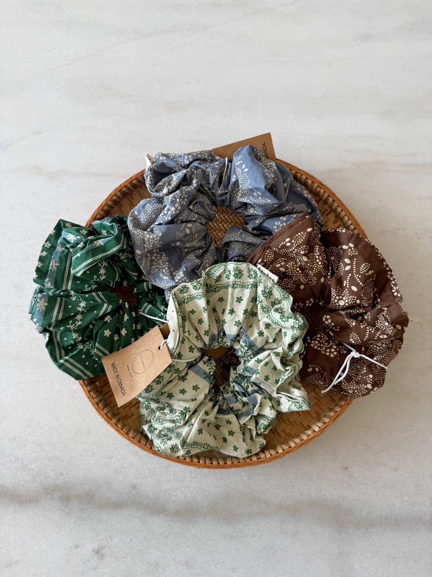 COTSWOLD FLORAL SCRUNCHIE