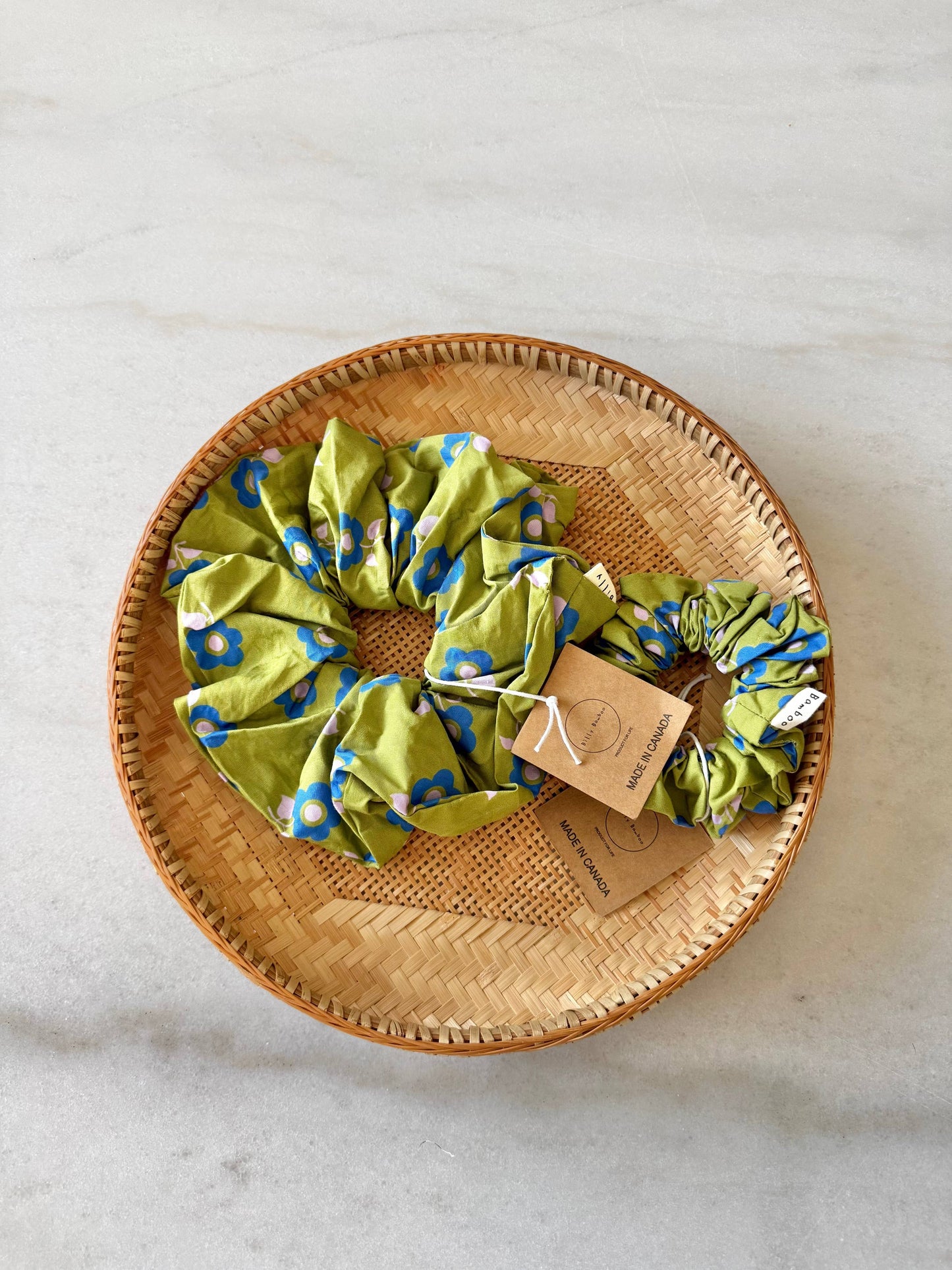 RETRO BLOOM SCRUNCHIE