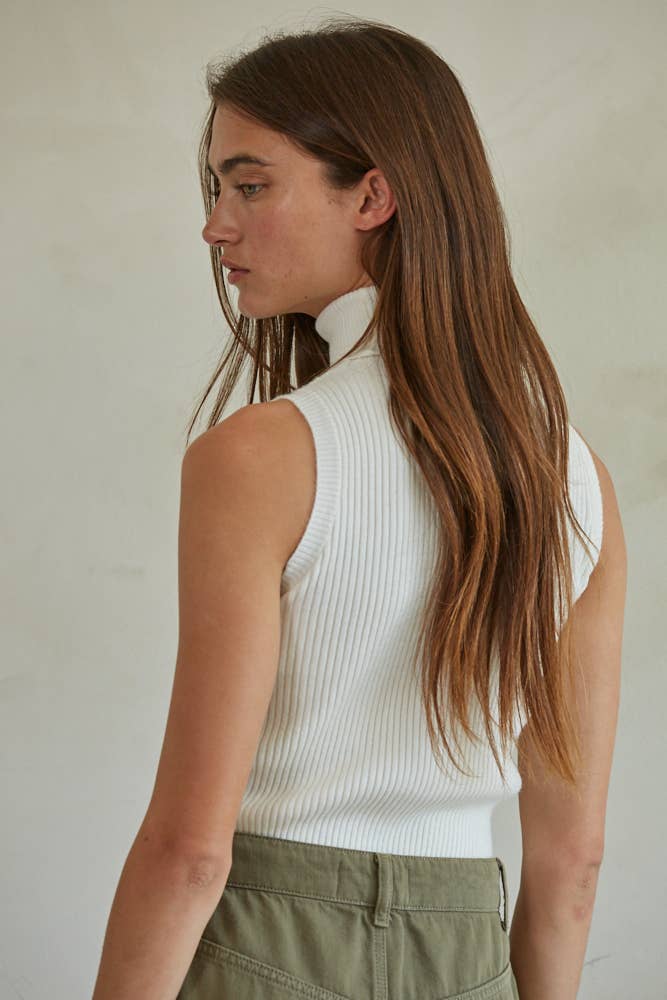 Knit Sleeveless Turtleneck