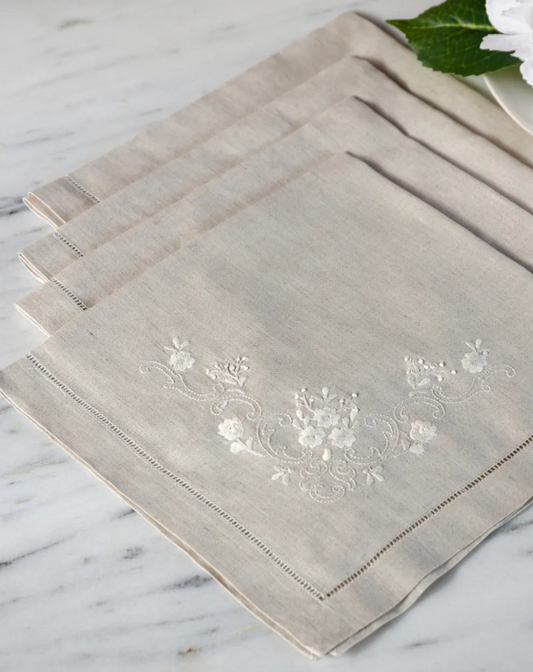 Embroidered Linen Napkin Set