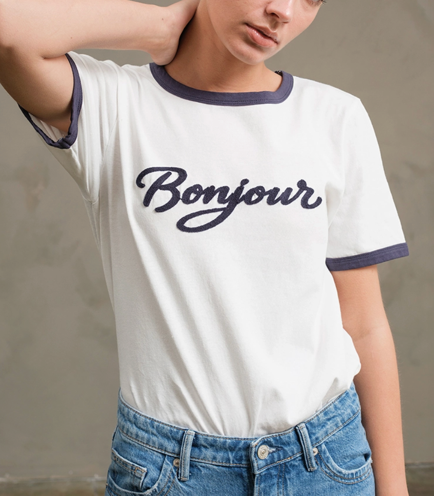 Bonjour Tee