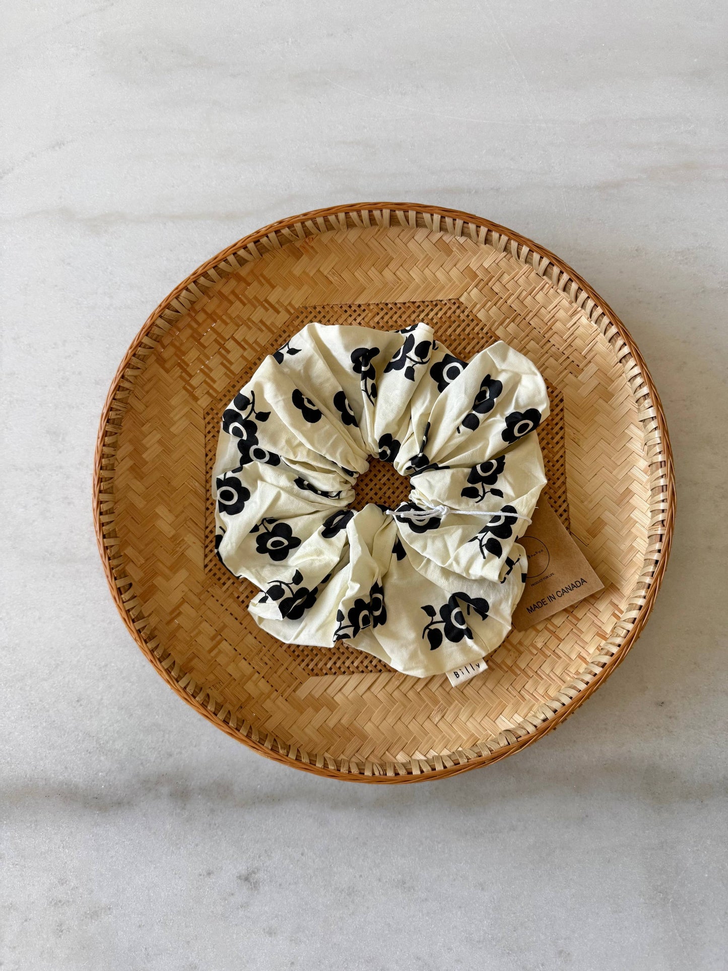 RETRO BLOOM SCRUNCHIE