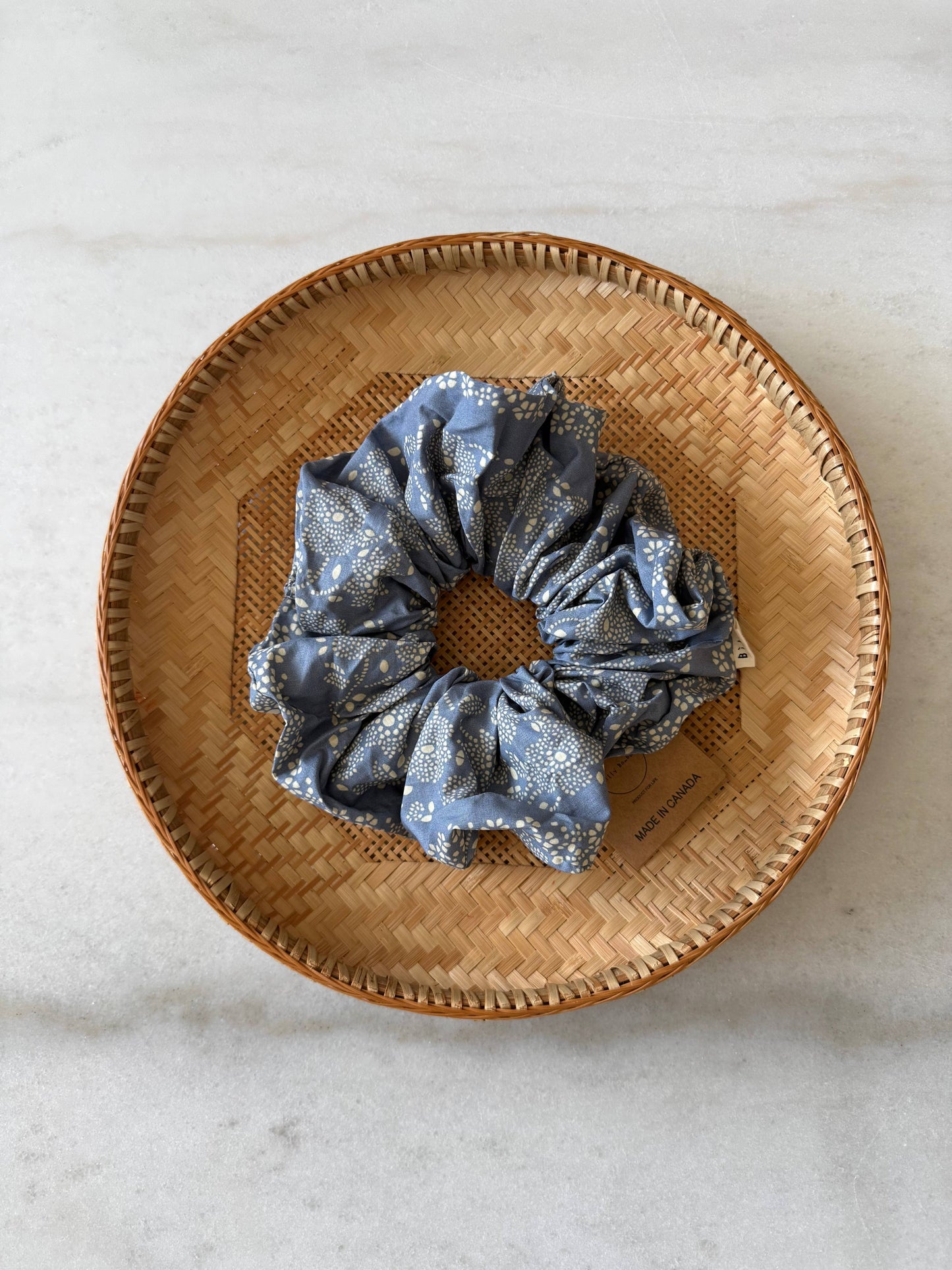 COTSWOLD FLORAL SCRUNCHIE