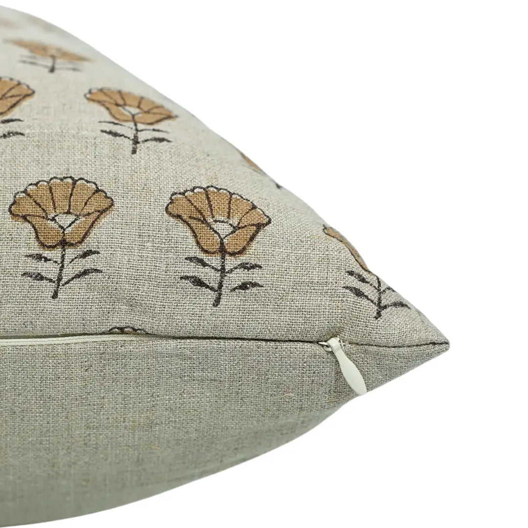 Eleanor Pillow - 24 x 24