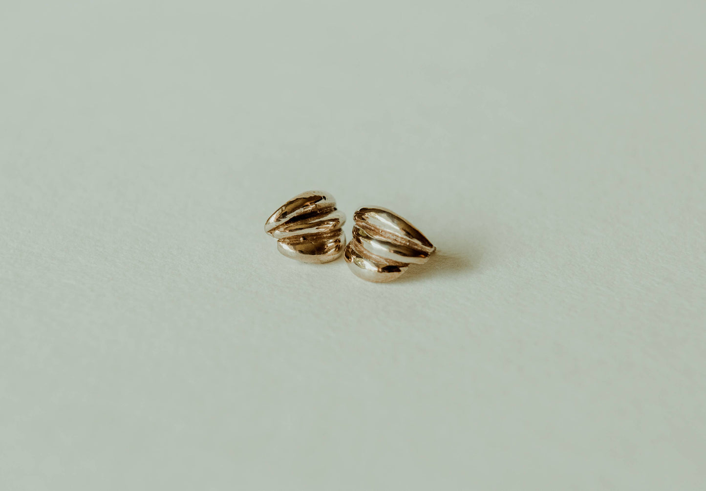 Lita Studs