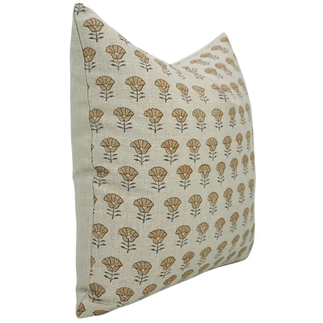Eleanor Pillow - 24 x 24