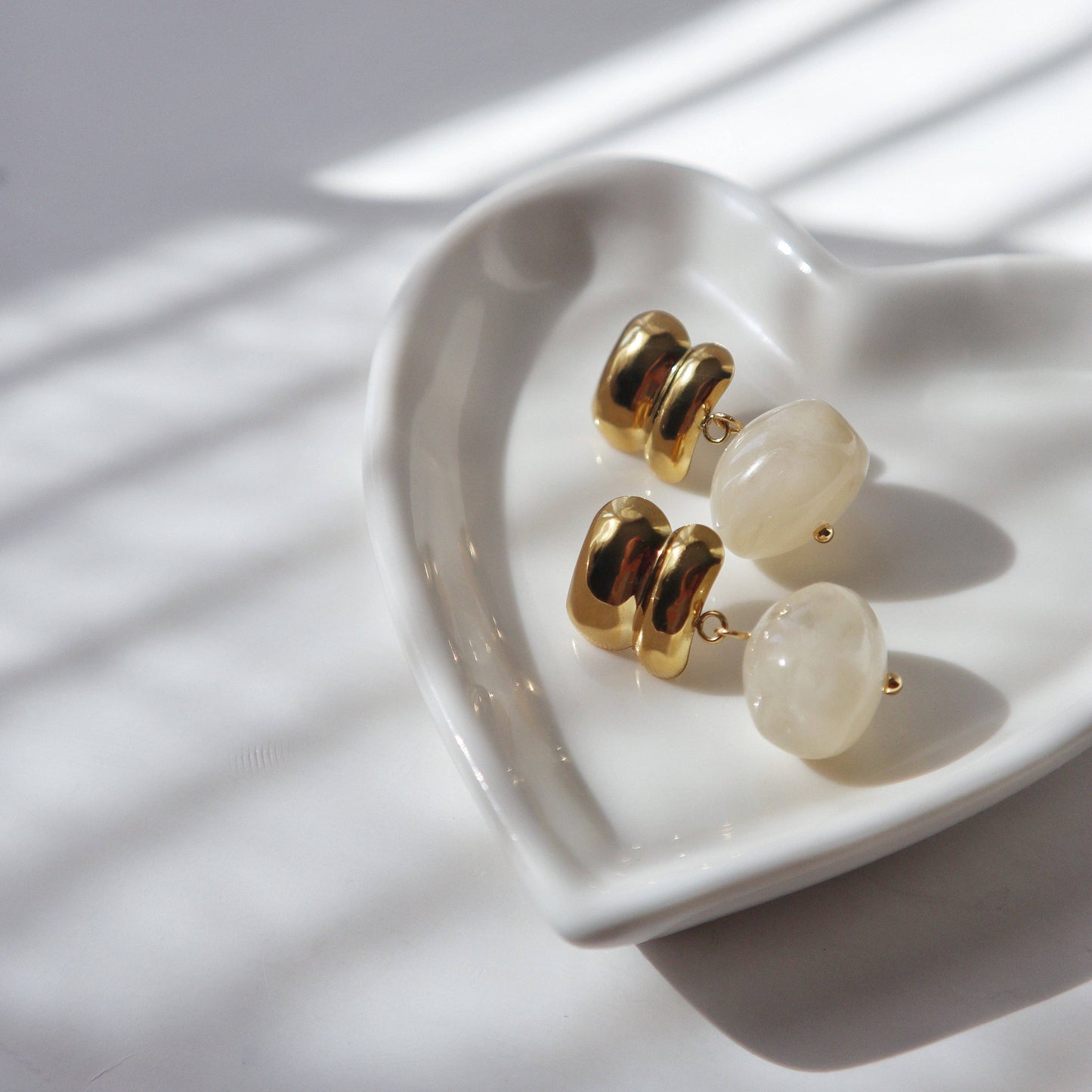 Elle Drop Earrings