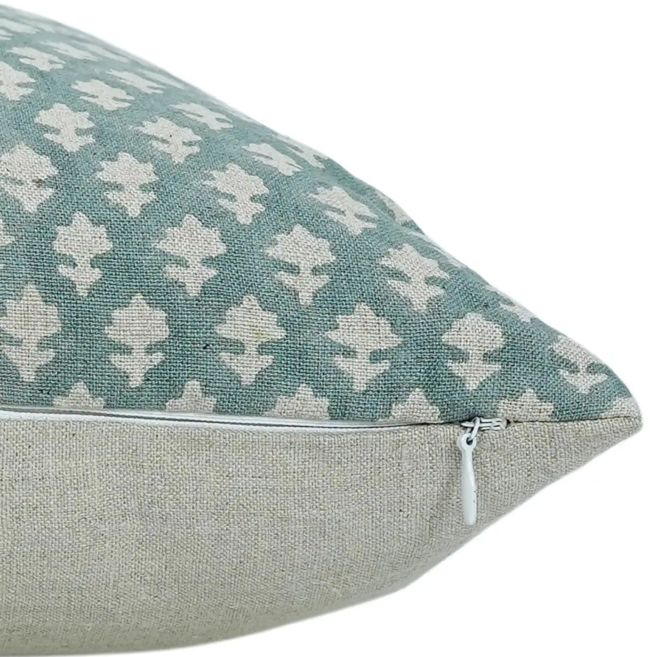 Hana Linen Pillow - 26"x26"