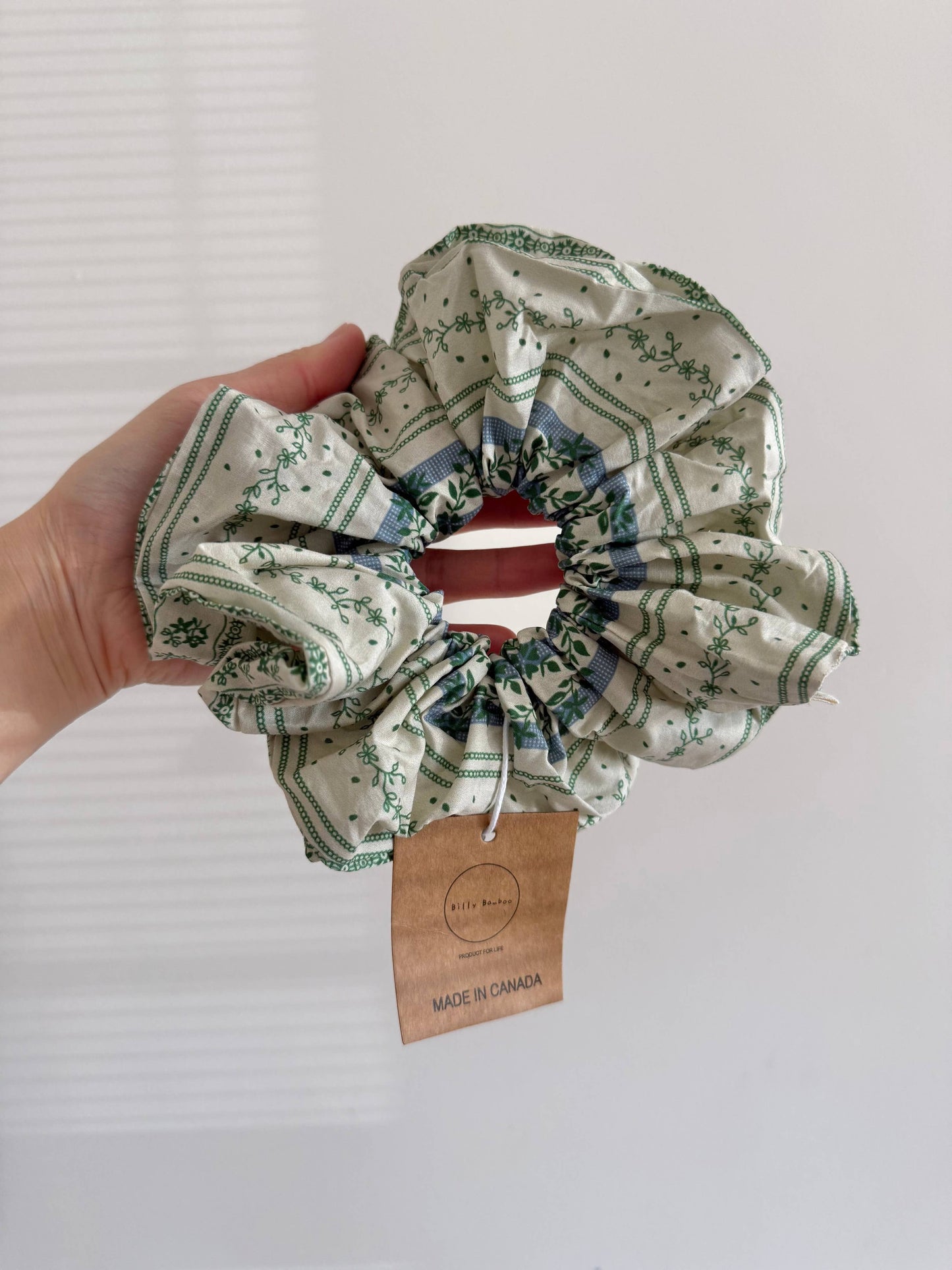 COTSWOLD FLORAL SCRUNCHIE